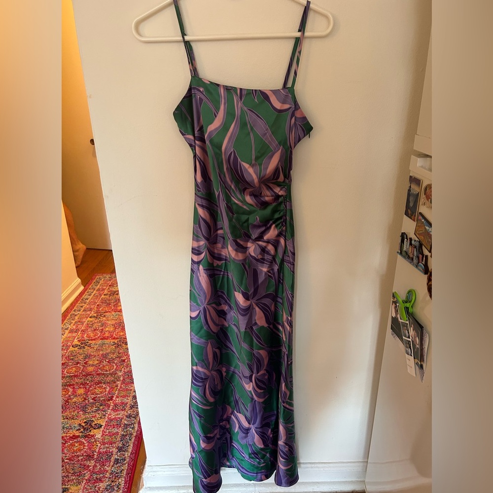 Floral dress- worn once.